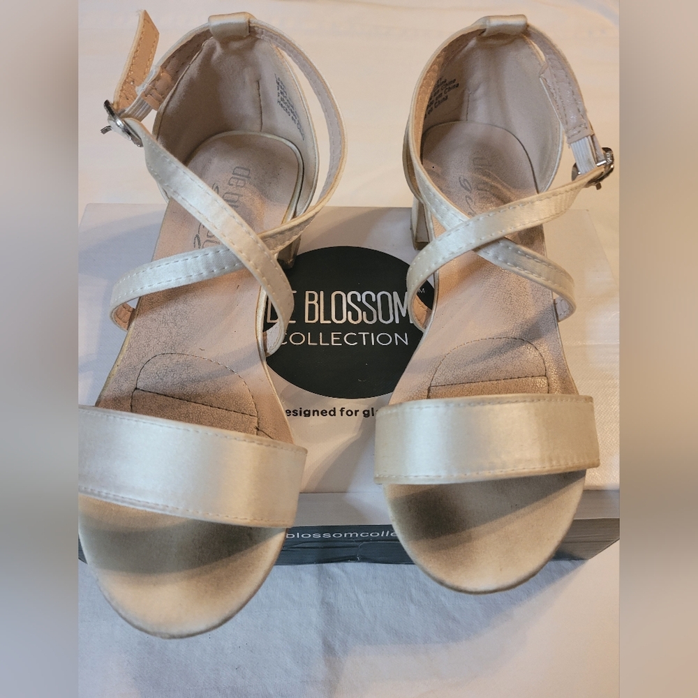 Girls DeBlossom Collection Ivory dress sandals Flower Girl shoes